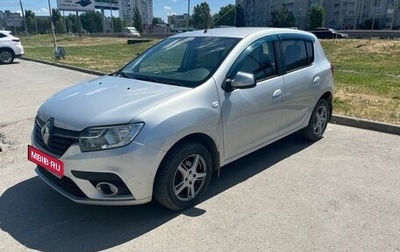 Renault Sandero II рестайлинг, 2018 год, 1 050 000 рублей, 1 фотография