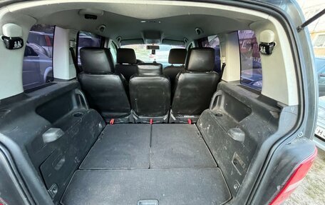 Volkswagen Touran III, 2004 год, 625 000 рублей, 6 фотография
