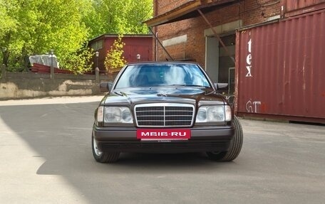 Mercedes-Benz E-Класс, 1995 год, 5 800 000 рублей, 6 фотография
