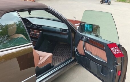 Mercedes-Benz E-Класс, 1995 год, 5 800 000 рублей, 8 фотография
