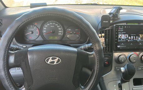 Hyundai Grand Starex Grand Starex I рестайлинг 2, 2008 год, 1 200 000 рублей, 4 фотография