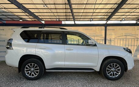 Toyota Land Cruiser Prado 150 рестайлинг 2, 2017 год, 4 199 000 рублей, 6 фотография
