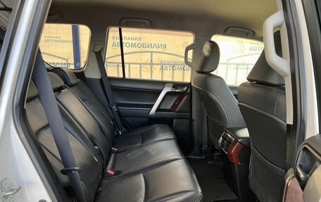 Toyota Land Cruiser Prado 150 рестайлинг 2, 2017 год, 4 199 000 рублей, 12 фотография