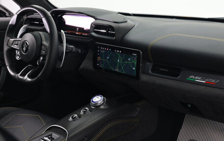 Maserati MC20, 2022 год, 21 580 000 рублей, 8 фотография
