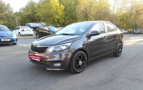KIA Rio III рестайлинг, 2015 год, 975 000 рублей, 5 фотография