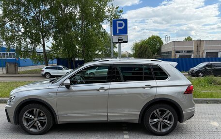 Volkswagen Tiguan II, 2018 год, 2 700 000 рублей, 3 фотография