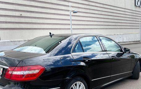 Mercedes-Benz E-Класс, 2011 год, 1 630 000 рублей, 4 фотография