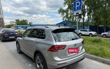 Volkswagen Tiguan II, 2018 год, 2 700 000 рублей, 5 фотография