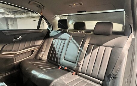 Mercedes-Benz E-Класс, 2011 год, 1 630 000 рублей, 29 фотография