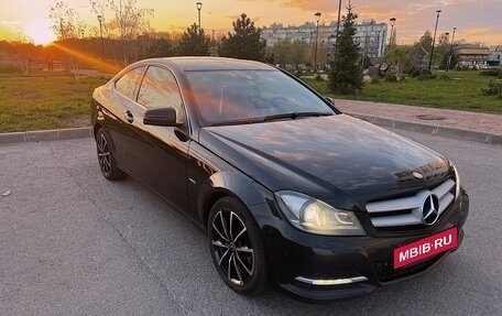Mercedes-Benz C-Класс, 2011 год, 1 500 000 рублей, 3 фотография