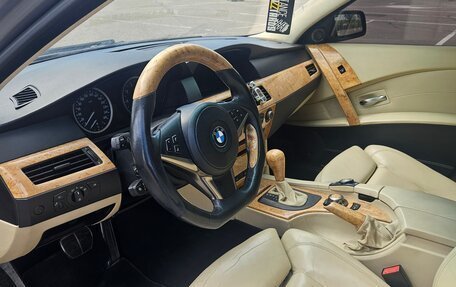 BMW 5 серия, 2003 год, 1 350 000 рублей, 5 фотография