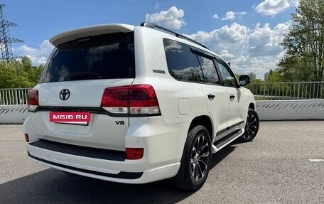 Toyota Land Cruiser 200, 2020 год, 8 700 000 рублей, 2 фотография