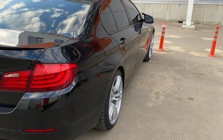 BMW 5 серия, 2013 год, 1 650 000 рублей, 6 фотография