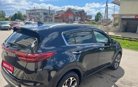 KIA Sportage IV рестайлинг, 2020 год, 2 340 000 рублей, 1 фотография