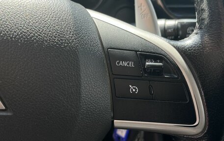 Mitsubishi Outlander III рестайлинг 3, 2014 год, 1 450 000 рублей, 17 фотография