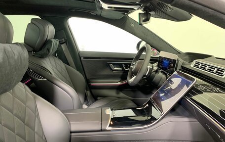 Mercedes-Benz S-Класс, 2024 год, 36 050 600 рублей, 16 фотография