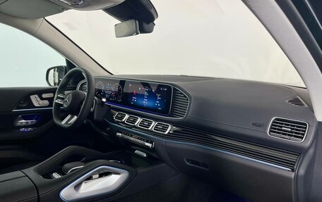 Mercedes-Benz GLS, 2023 год, 19 080 000 рублей, 12 фотография