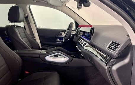 Mercedes-Benz GLS, 2023 год, 19 080 000 рублей, 11 фотография