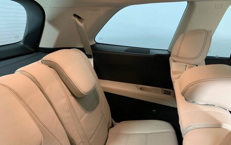 Mercedes-Benz GLS, 2023 год, 19 765 820 рублей, 20 фотография