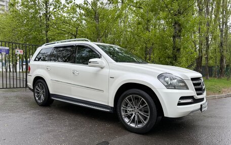 Mercedes-Benz GL-Класс, 2011 год, 2 200 000 рублей, 32 фотография