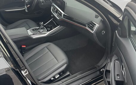 BMW 3 серия, 2019 год, 4 020 000 рублей, 21 фотография