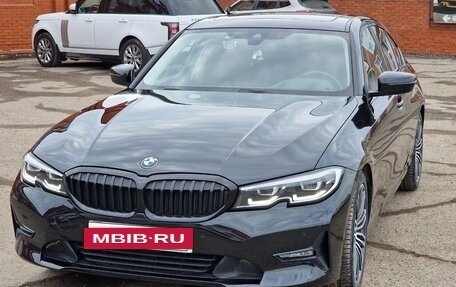 BMW 3 серия, 2019 год, 4 020 000 рублей, 18 фотография