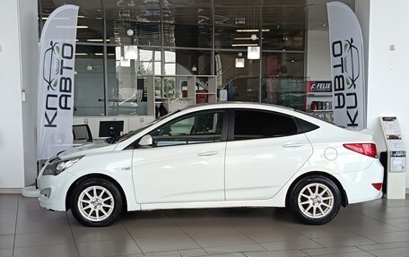 Hyundai Solaris II рестайлинг, 2015 год, 690 000 рублей, 2 фотография