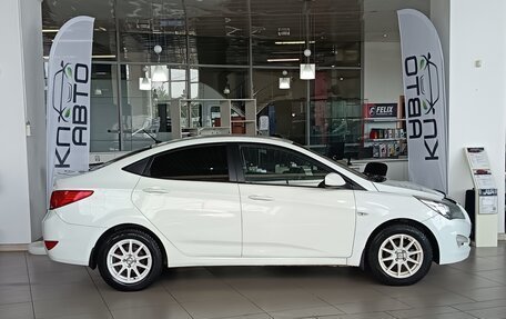 Hyundai Solaris II рестайлинг, 2015 год, 690 000 рублей, 6 фотография