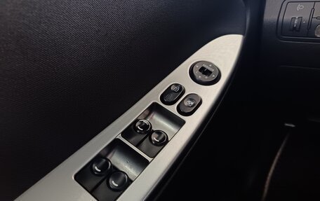 Hyundai Solaris II рестайлинг, 2015 год, 690 000 рублей, 13 фотография