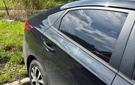 Hyundai Solaris II рестайлинг, 2017 год, 1 300 000 рублей, 3 фотография