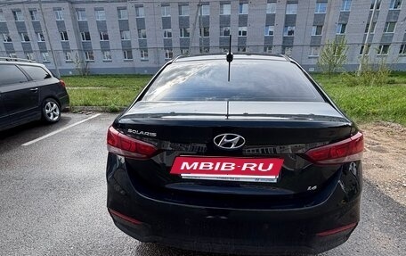Hyundai Solaris II рестайлинг, 2017 год, 1 300 000 рублей, 13 фотография