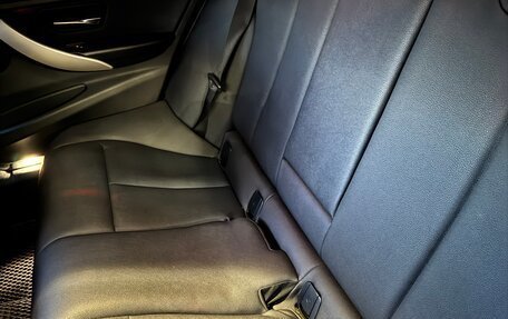 BMW 3 серия, 2017 год, 3 100 000 рублей, 19 фотография