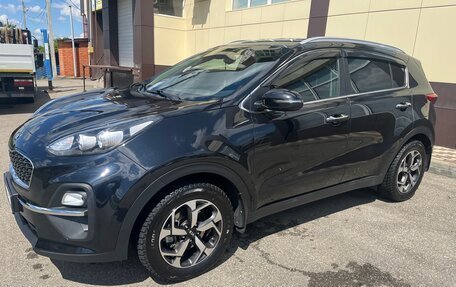 KIA Sportage IV рестайлинг, 2020 год, 2 340 000 рублей, 3 фотография