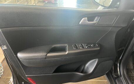 KIA Sportage IV рестайлинг, 2020 год, 2 340 000 рублей, 12 фотография