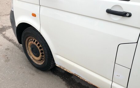 Volkswagen Transporter T5 рестайлинг, 2003 год, 750 000 рублей, 3 фотография