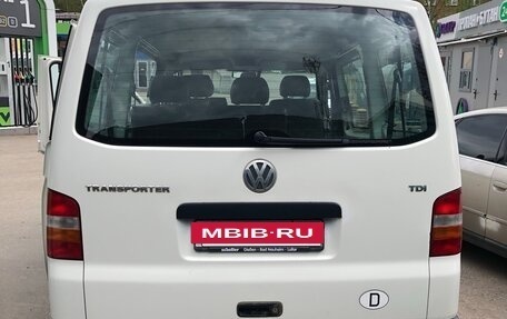 Volkswagen Transporter T5 рестайлинг, 2003 год, 750 000 рублей, 6 фотография