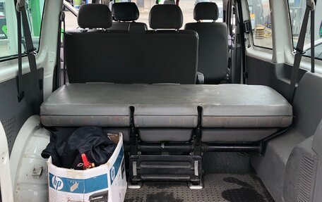 Volkswagen Transporter T5 рестайлинг, 2003 год, 750 000 рублей, 9 фотография