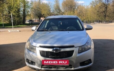 Chevrolet Cruze II, 2012 год, 750 000 рублей, 3 фотография