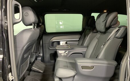 Mercedes-Benz V-Класс, 2024 год, 19 080 000 рублей, 11 фотография