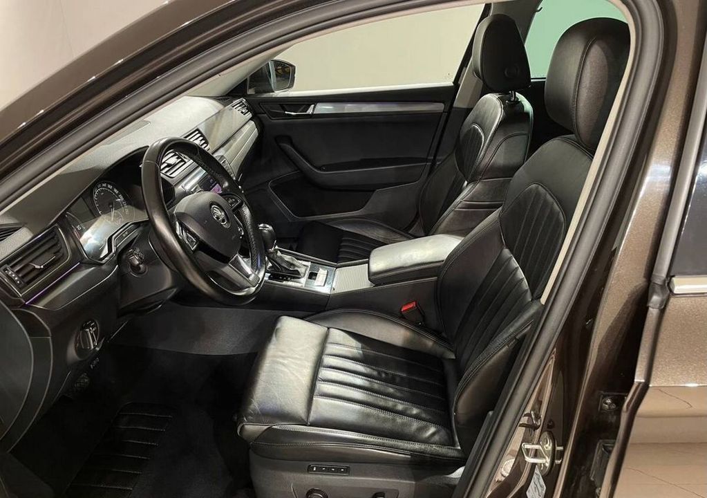 Skoda Superb III, 2017 год, 1 750 000 рублей, 13 фотография