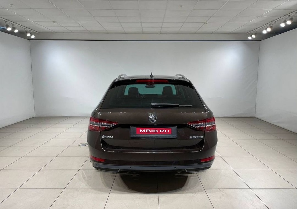 Skoda Superb III, 2017 год, 1 750 000 рублей, 6 фотография