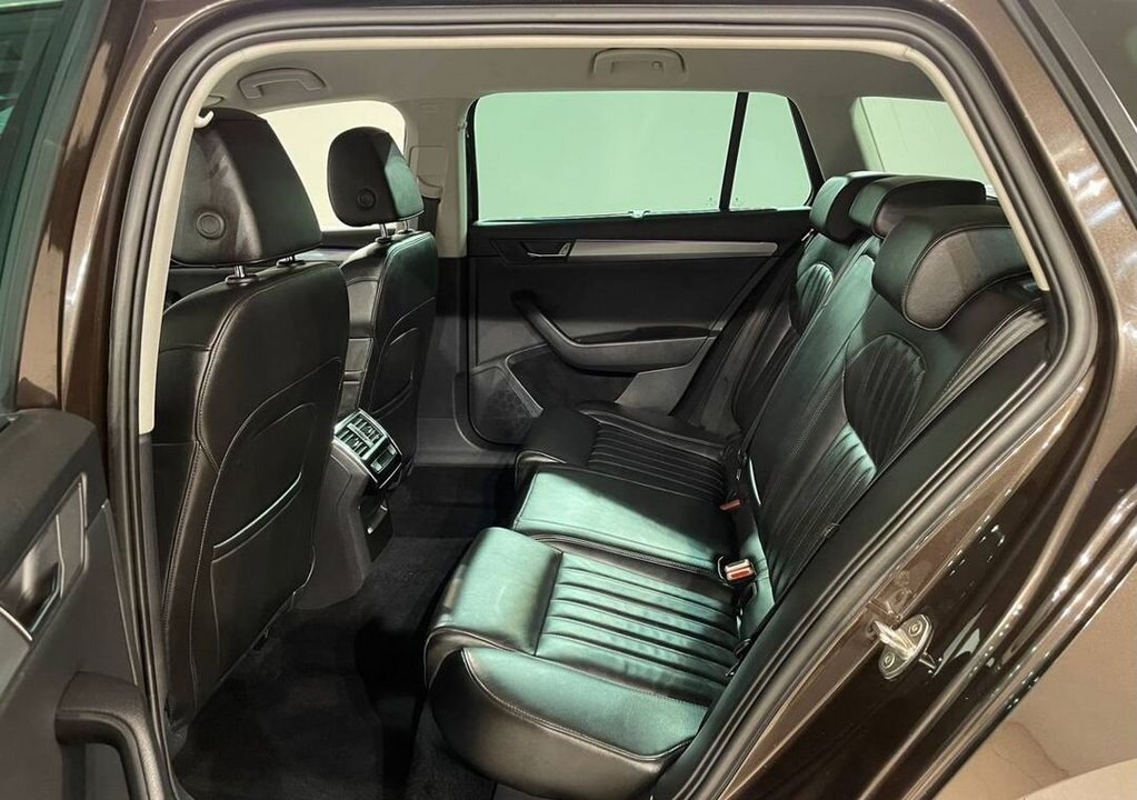 Skoda Superb III, 2017 год, 1 750 000 рублей, 17 фотография