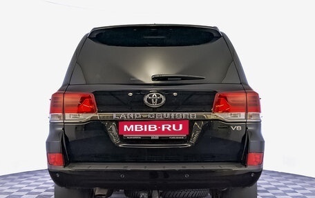 Toyota Land Cruiser 200, 2020 год, 9 350 000 рублей, 6 фотография