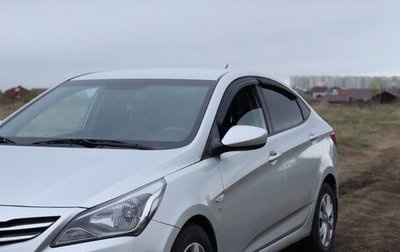 Hyundai Solaris II рестайлинг, 2015 год, 1 050 000 рублей, 1 фотография