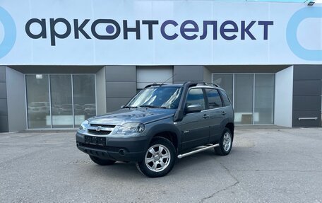 Chevrolet Niva I рестайлинг, 2017 год, 890 000 рублей, 1 фотография