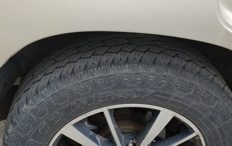 Toyota RAV4, 2006 год, 1 100 000 рублей, 15 фотография
