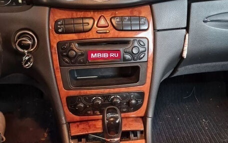 Mercedes-Benz CLK-Класс, 2003 год, 680 000 рублей, 11 фотография