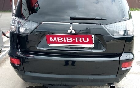 Mitsubishi Outlander III рестайлинг 3, 2011 год, 1 250 000 рублей, 3 фотография