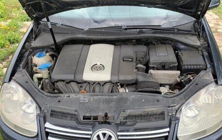 Volkswagen Jetta VI, 2005 год, 580 000 рублей, 6 фотография