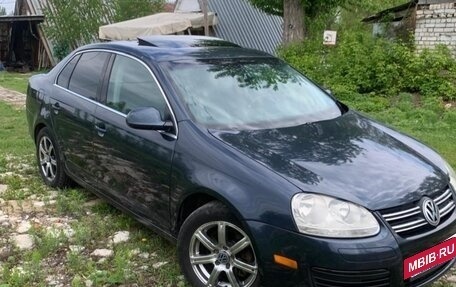 Volkswagen Jetta VI, 2005 год, 580 000 рублей, 4 фотография